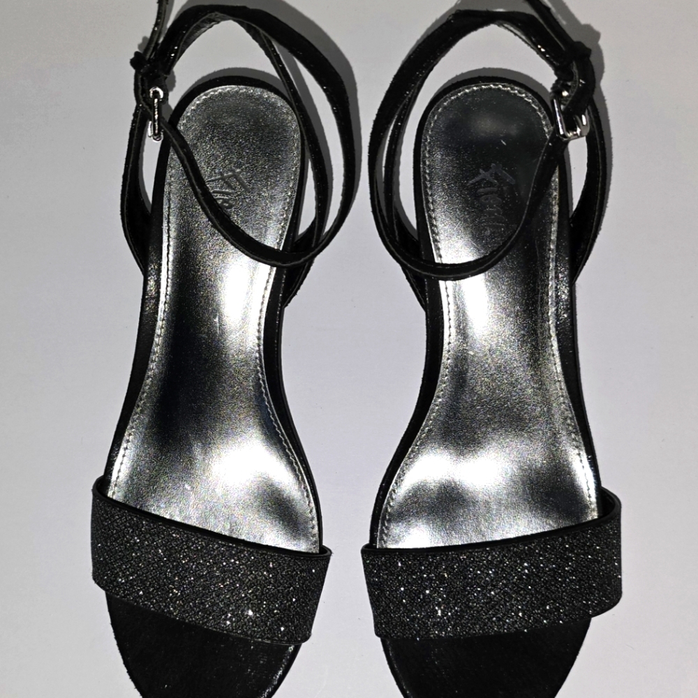 FIONI Silver and Black Heels for Stylish‎ Occasions